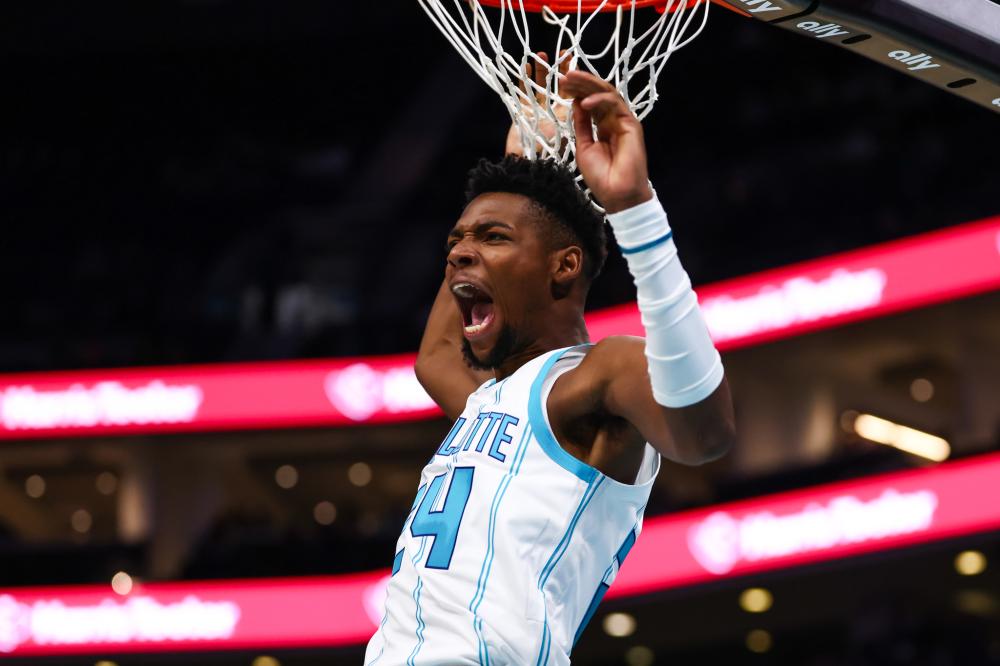 强的球队里 强的球队里